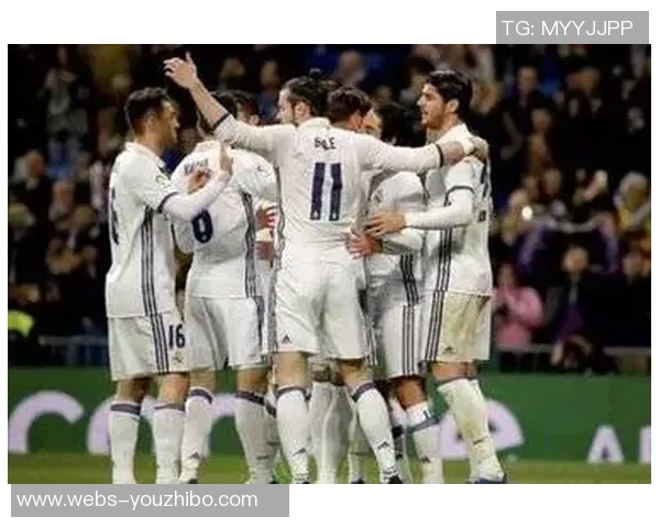 曼联与皇马在2004至2005赛季的巅峰对决回顾与分析